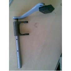 MD703284 MITSUBISHI GALANT LEVER COMPLELE CLUTCH 